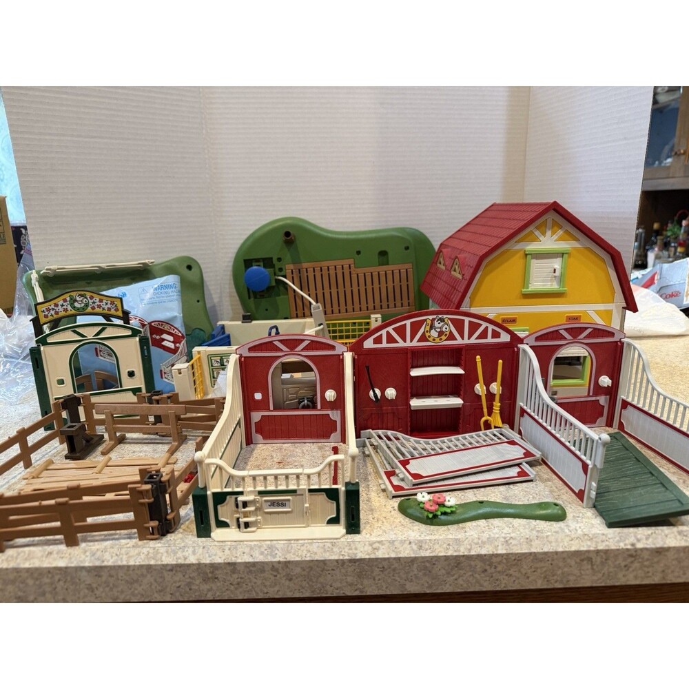 Playmobil Horse Stable Barn Vet Clinic Parts Lot Incomplete Mixed Pieces